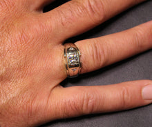 Load image into Gallery viewer, White Gold Diamond Men's Ring