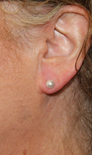 Load image into Gallery viewer, 6-6.5 mm Akoya White Pearl Studs