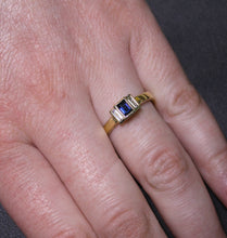 Load image into Gallery viewer, Three Stone Ring With Sapphire