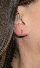 Load image into Gallery viewer, 1.04 Carat Total Weight Diamond Studs