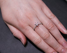 Load image into Gallery viewer, Six-prong semi-mount with accented band engagement ring