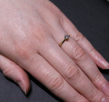 Load image into Gallery viewer, Quarter Carat Diamond Solitaire Ring