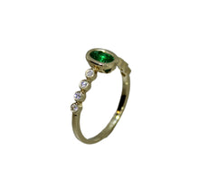 Load image into Gallery viewer, Emerald Ring in Yellow Gold