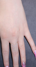 Load image into Gallery viewer, "V" Chevron Ring in Yellow Gold