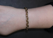Load image into Gallery viewer, Solid Cable Link Bracelet