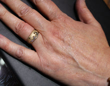 Load image into Gallery viewer, Olufson Design's Beach Wave Ring