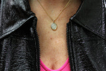 Load image into Gallery viewer, Oval Jade Pendant