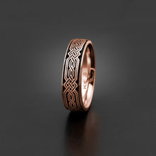 Load image into Gallery viewer, Studio 311 Narrow Persian Carpet Wedding Band
