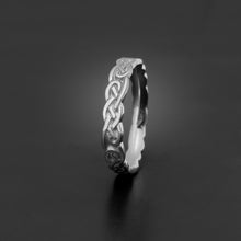 Load image into Gallery viewer, Studio 311 Narrow Borderless Infinity Knot Wedding Band