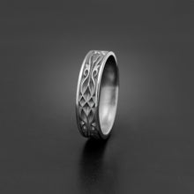 Load image into Gallery viewer, Studio 311 Narrow Tulip Braid Wedding Band