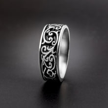 Load image into Gallery viewer, Studio 311 Wide Garden Gate Wedding Band