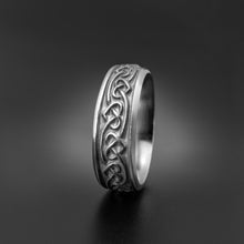 Load image into Gallery viewer, Studio 311 Wide Heart Strings Wedding Band