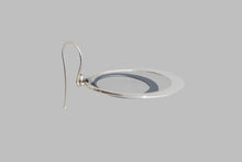 Load image into Gallery viewer, Toby Pomeroy Sterling Silver Lunar Oval Eclipse Dangle Earrings