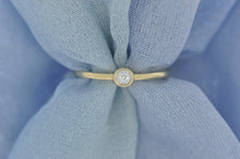 Load image into Gallery viewer, Yellow Gold Promise Ring