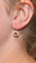 Load image into Gallery viewer, Pink Trillion Sapphire Earring and Pendant Set