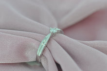 Load image into Gallery viewer, Low Profile Diamond Solitaire