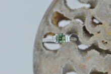 Load image into Gallery viewer, Classic Styled Madagascar Sapphire Ring