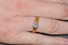 Load image into Gallery viewer, Rosea Style Custom Ring