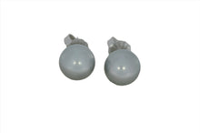 Load image into Gallery viewer, Silver Pearl Studs
