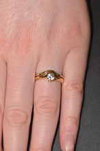 Load image into Gallery viewer, Flora Style Custom Ring