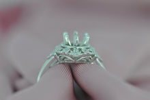 Load image into Gallery viewer, Vintage-like Semi Mount Ring