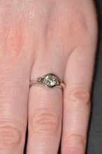 Load image into Gallery viewer, Luna Style Custom Ring