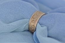 Load image into Gallery viewer, Ladies Cherry Blossom Wedding Band