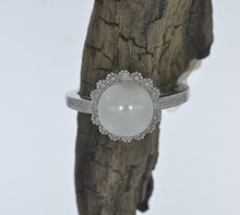 Load image into Gallery viewer, Pearl Ring With Faux Accents