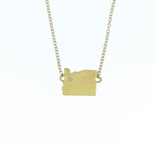 Load image into Gallery viewer, Gold Oregon Pendant