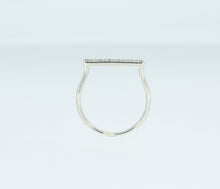 Load image into Gallery viewer, Flat Top in White Gold