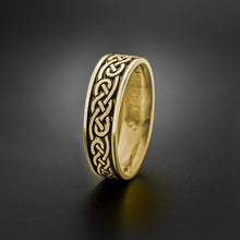 Load image into Gallery viewer, Studio 311 Medium Infinity Knot Wedding Band