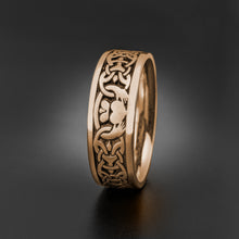 Load image into Gallery viewer, Studio 311 Wide Claddagh Wedding Band