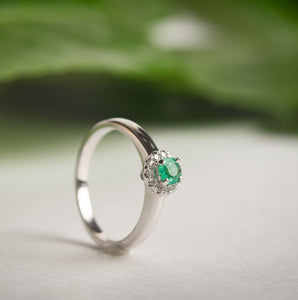 Sweet Emerald With Halo Ring