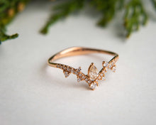 Load image into Gallery viewer, &quot;V&quot; style Pear-shaped diamond ring in 14K Rose gold
