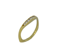 Load image into Gallery viewer, Contour Wedding Band Custom Ring
