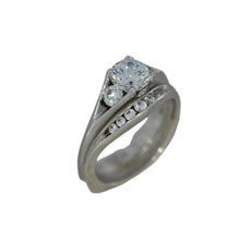 Load image into Gallery viewer, Contour Wedding Band Custom Ring
