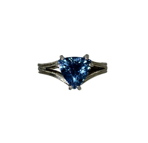 Olufson Designs Modified Alex Ring with stunning Trillion-shaped 2.0 carat blue tourmaline