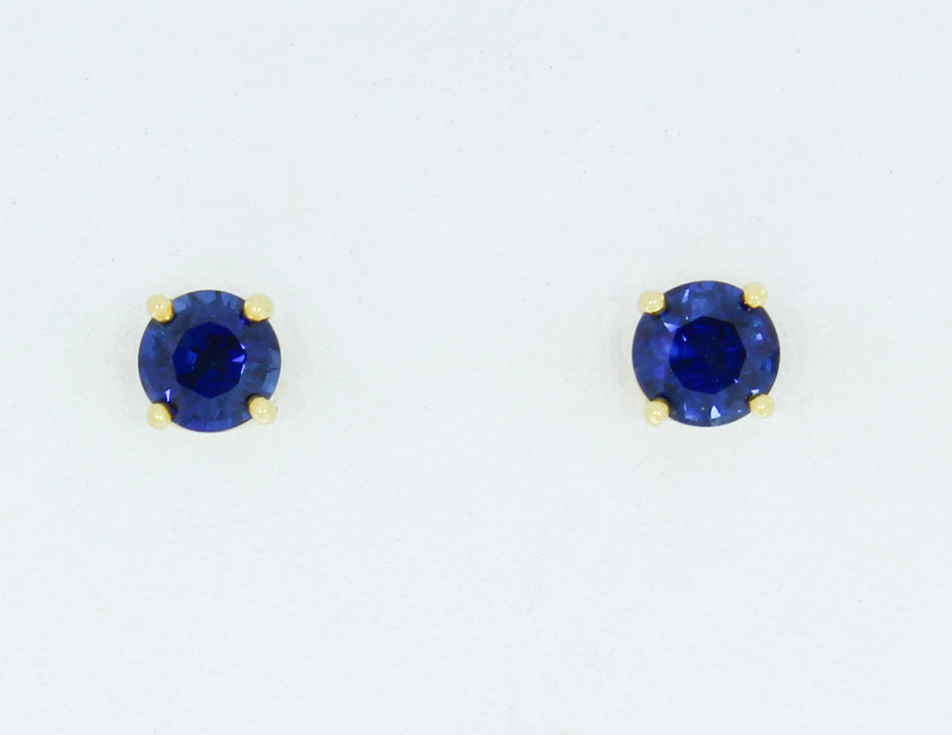 7.25 mm Sapphire Studs in Yellow Gold