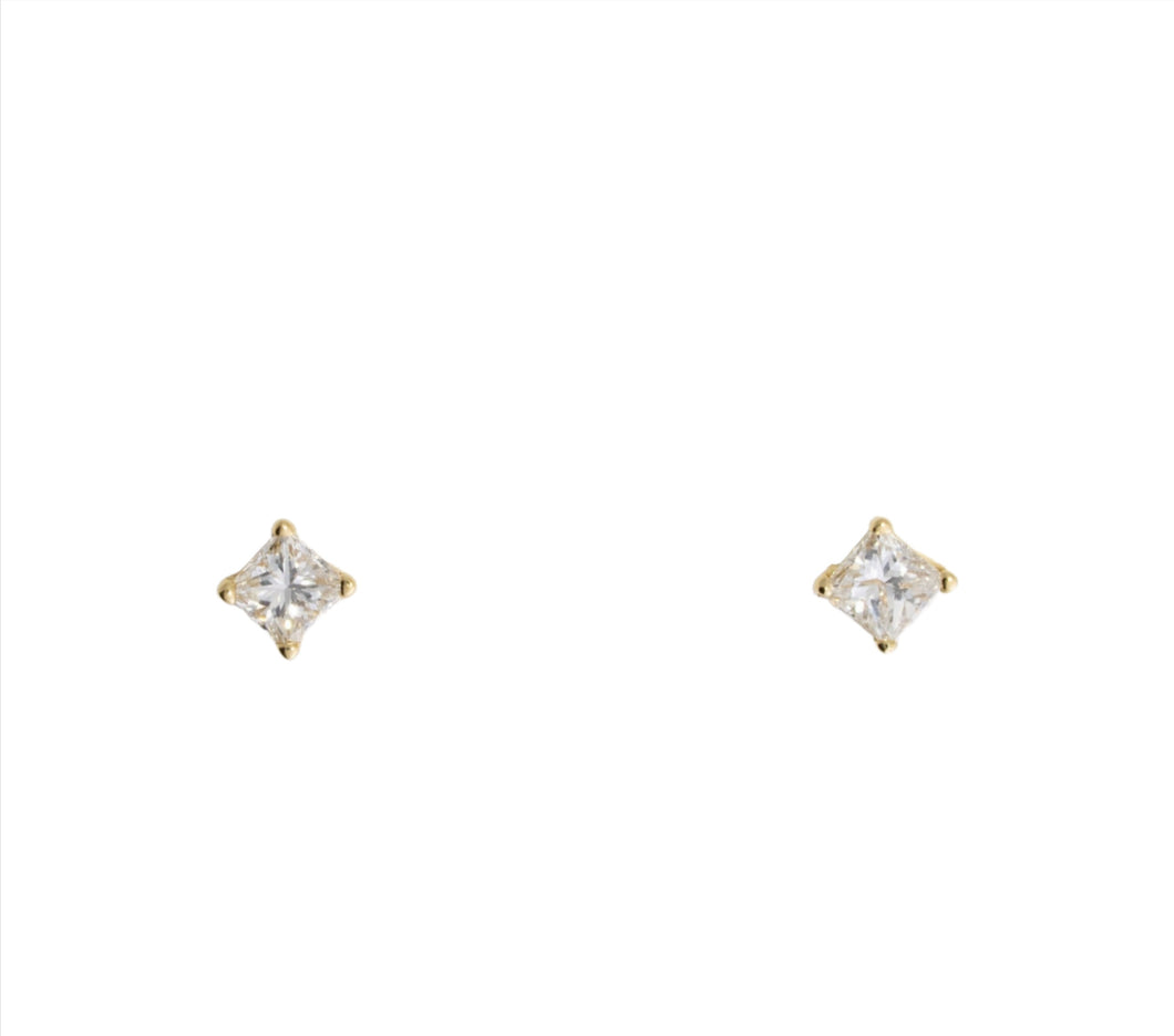 0.20 Carat Princess Cut Diamond Studs