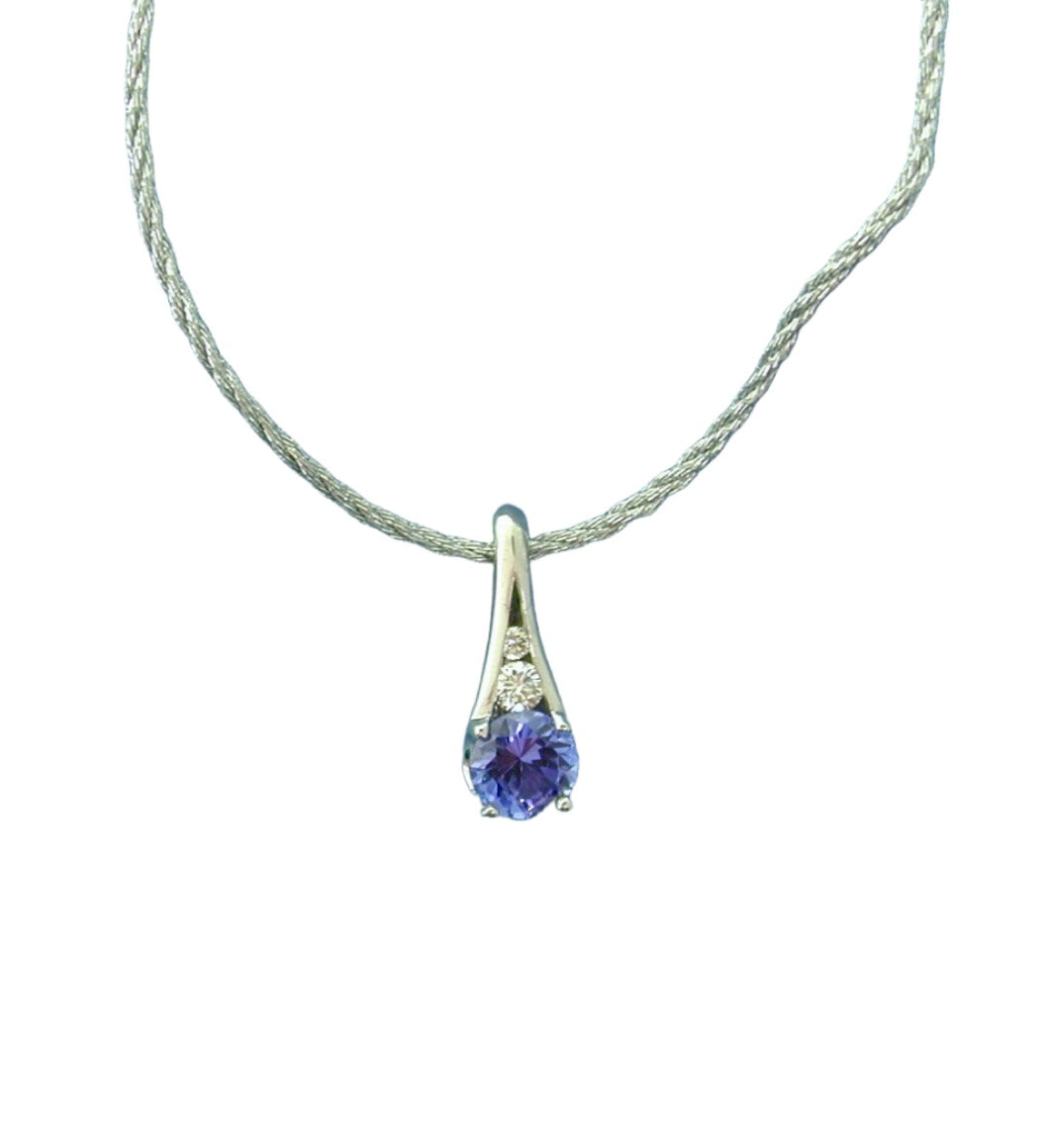 Beautiful Orion tanzanite necklace