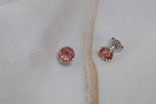 Load image into Gallery viewer, Sunstone earrings 6 mm round
