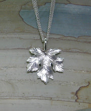 Load image into Gallery viewer, Maple leaf pendant
