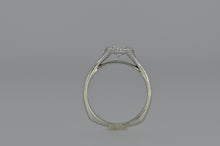 Load image into Gallery viewer, Fiona Style Custom Ring
