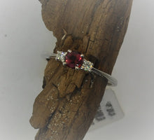 Load image into Gallery viewer, Can&#39;t Drink This Wine-Colored Spinel Ring
