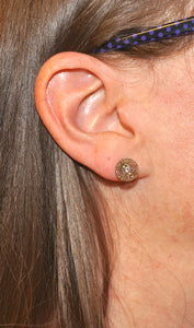 Sophisticated wire sphere earrings