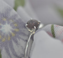Load image into Gallery viewer, Purple-brown Montana Sapphire Solitaire
