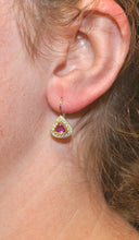Load image into Gallery viewer, Pink Trillion Sapphire Earring and Pendant Set
