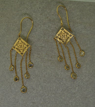 Load image into Gallery viewer, Rose cut diamonds dangle earrings
