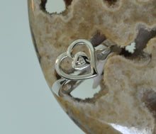 Load image into Gallery viewer, Heart-shaped 14KW gold Ring with diamond
