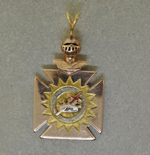 Load image into Gallery viewer, Knights Templar pendant
